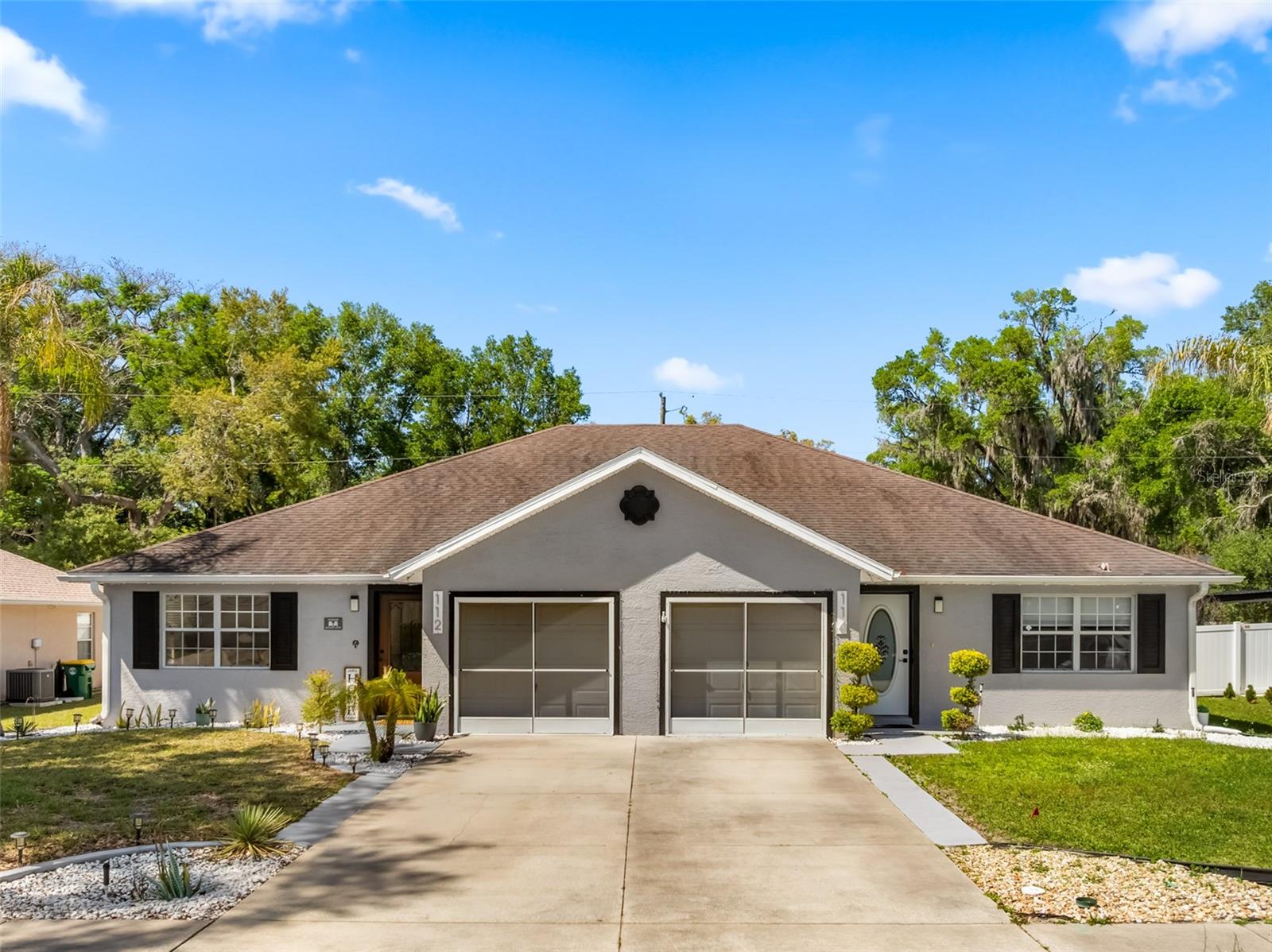 SOUTH RIDGE VILLAS 02 - Residential