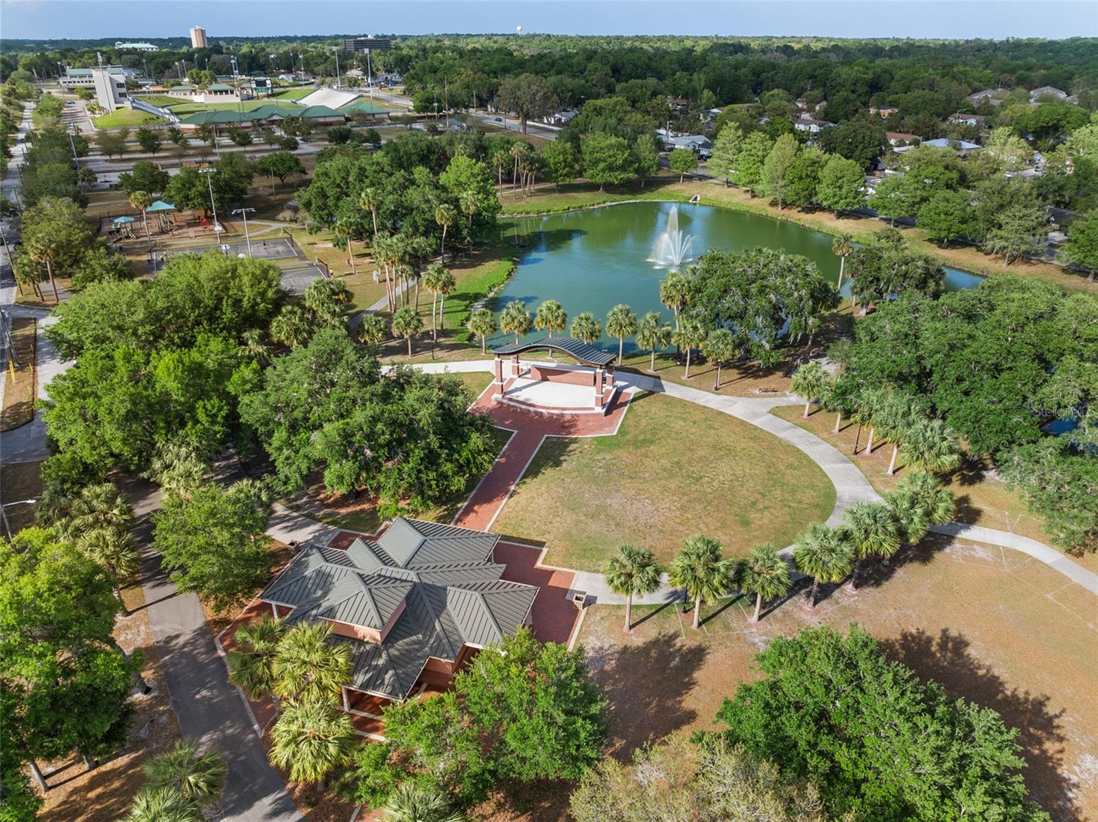 SOUTH RIDGE VILLAS 02 - Residential