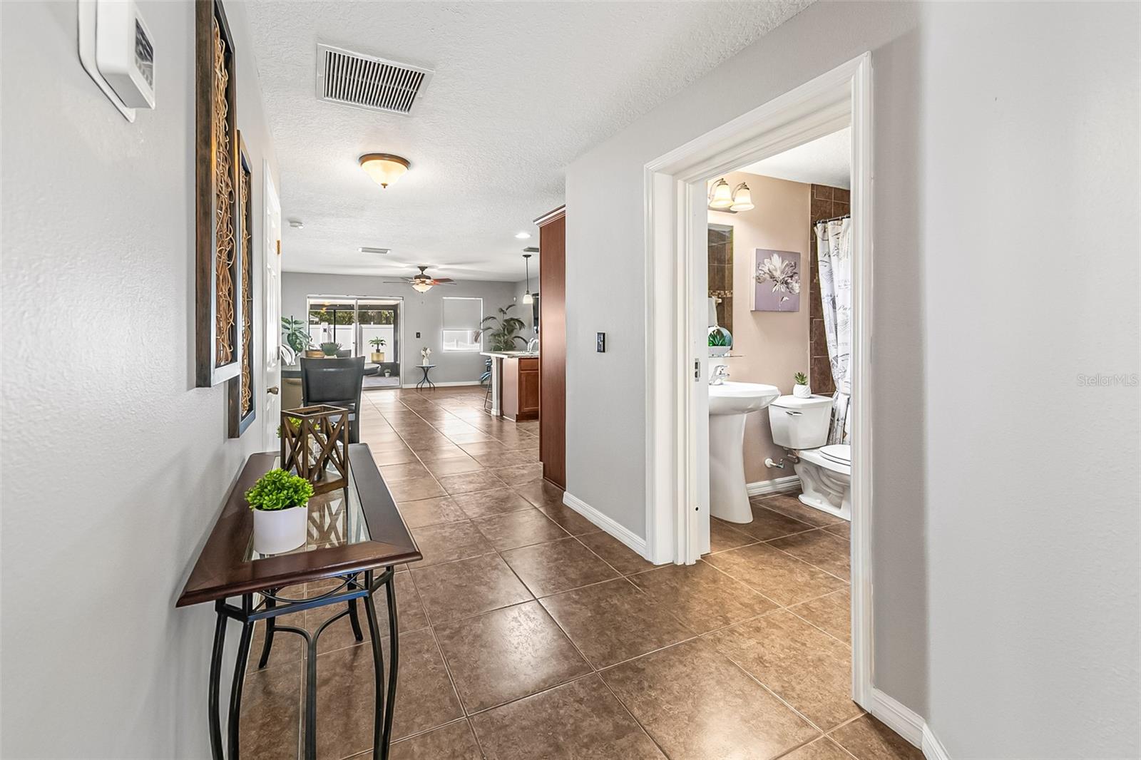 SOUTH RIDGE VILLAS 02 - Residential