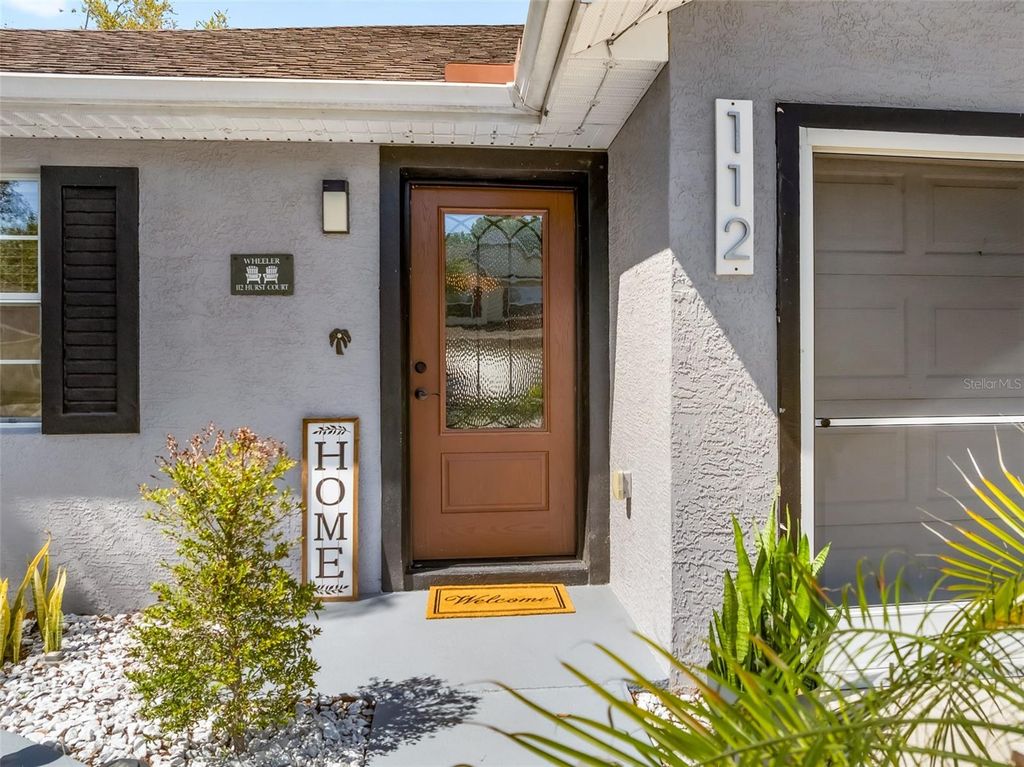 Photo of 112 Hurst Court, Deland, FL 32724 (MLS # O6400543)