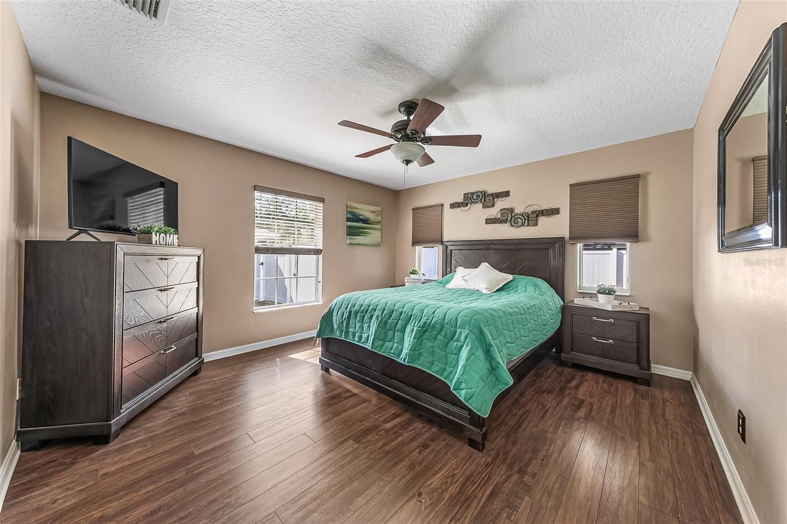 SOUTH RIDGE VILLAS 02 - Residential