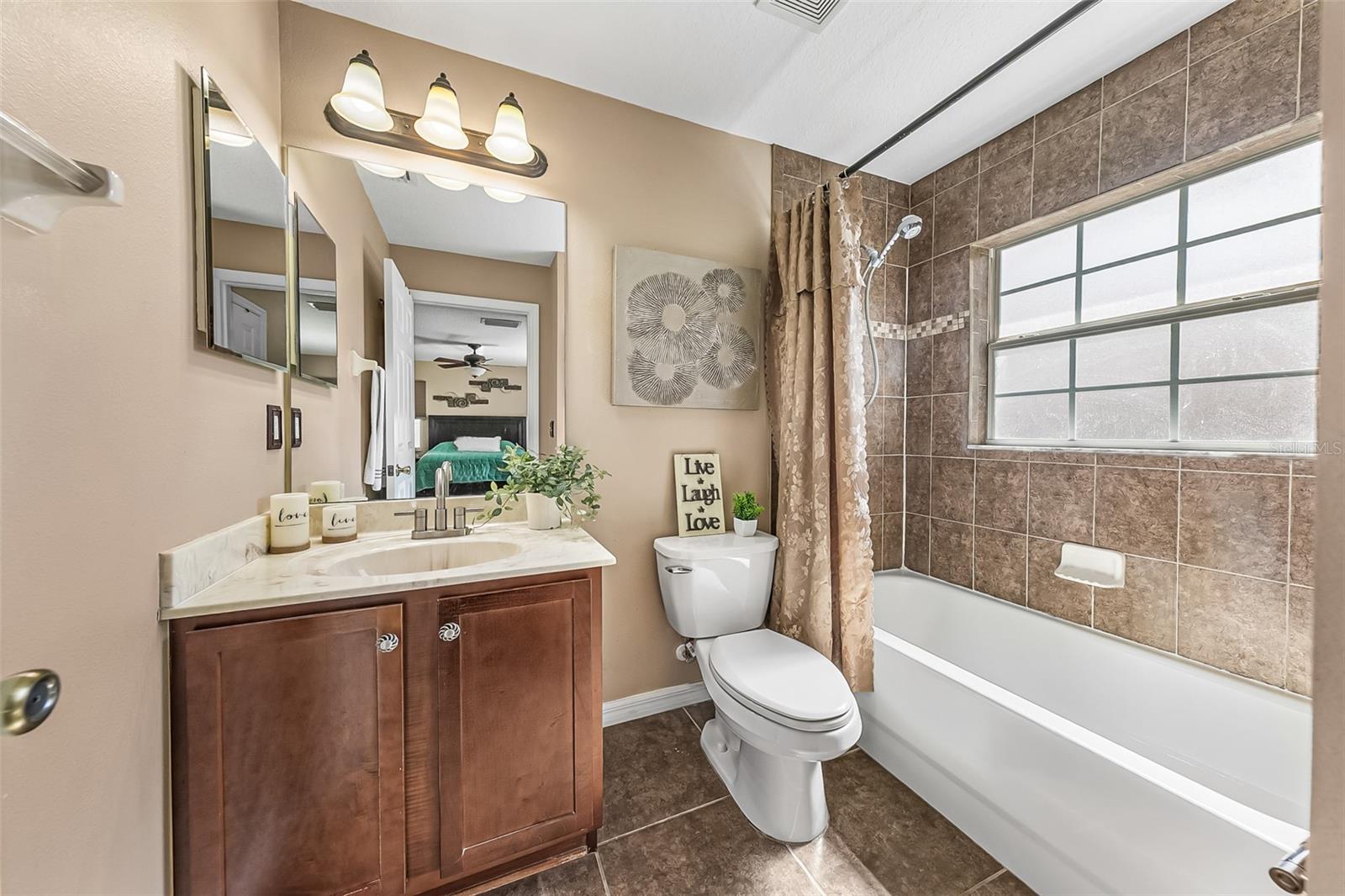 SOUTH RIDGE VILLAS 02 - Residential