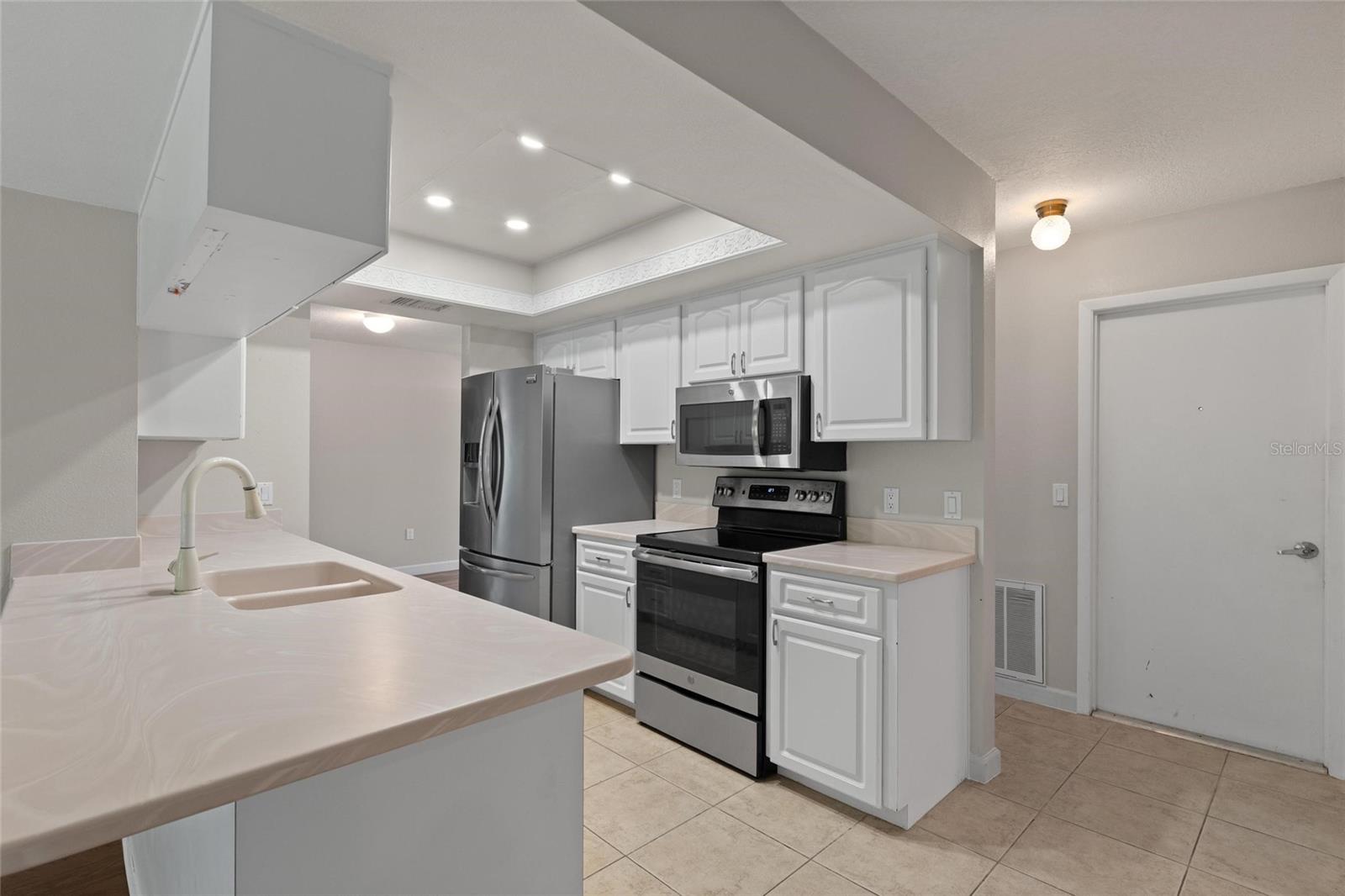 TIMBER OAKS - Residential