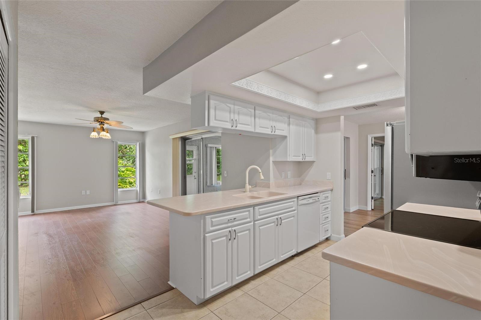 TIMBER OAKS - Residential