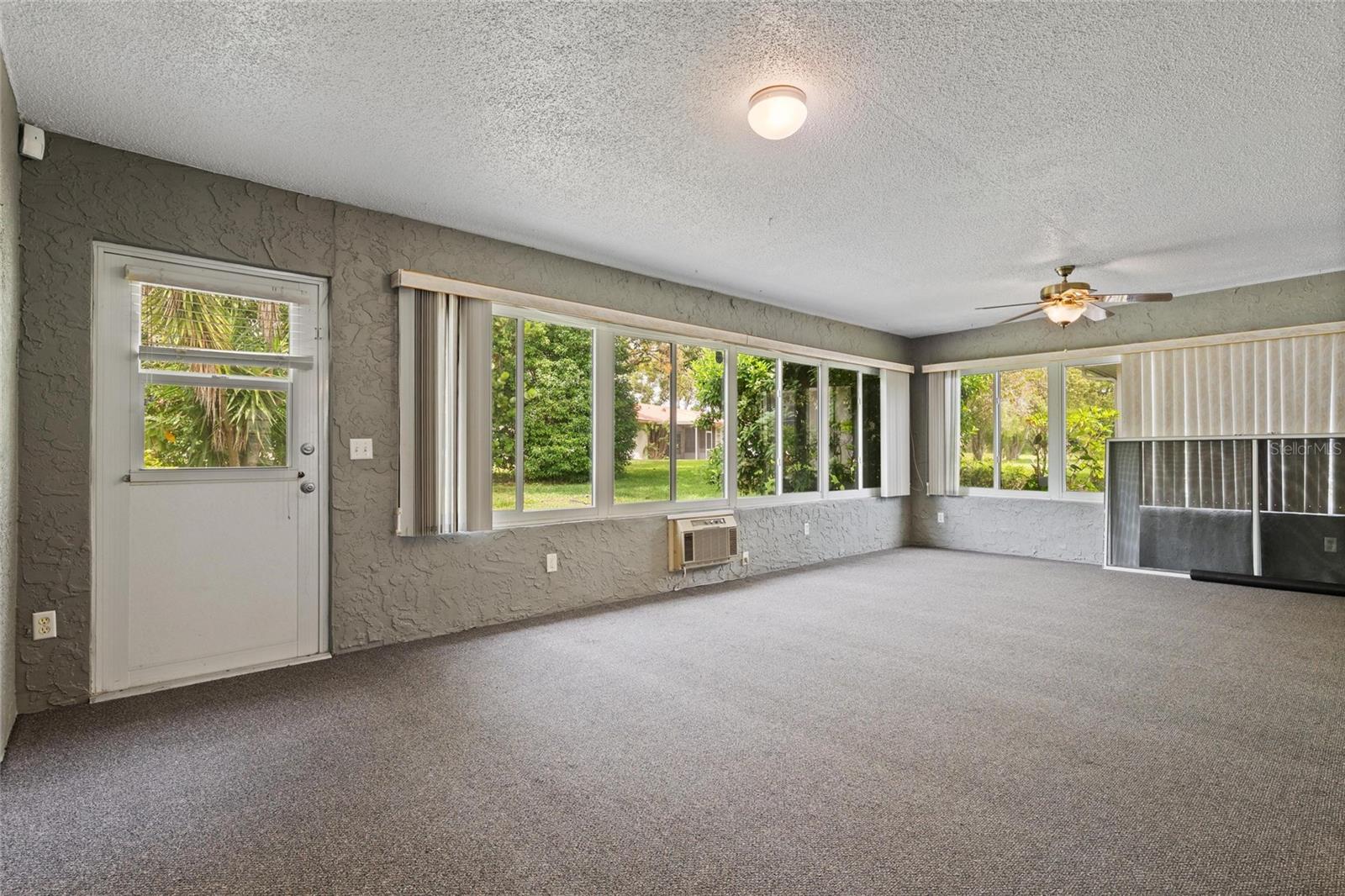 TIMBER OAKS - Residential