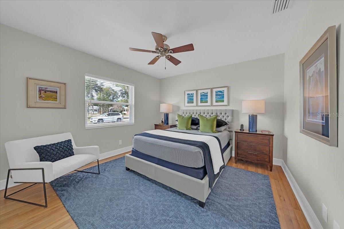 HYDE PARK - Residential