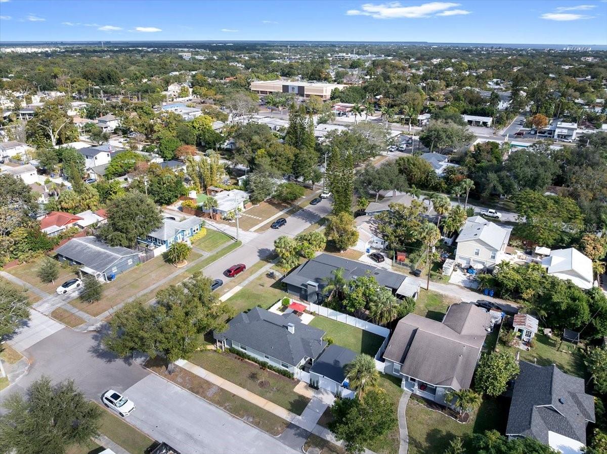 HYDE PARK - Residential