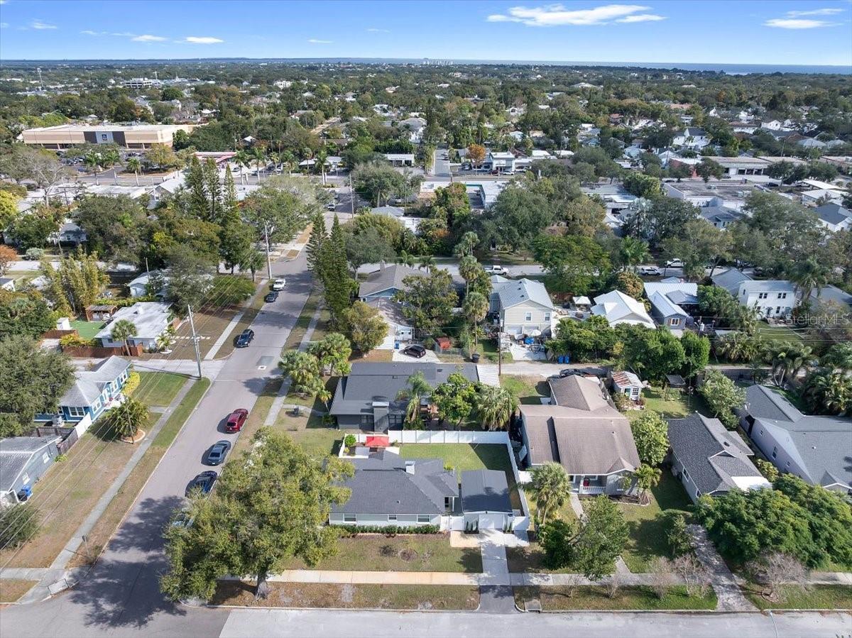 HYDE PARK - Residential