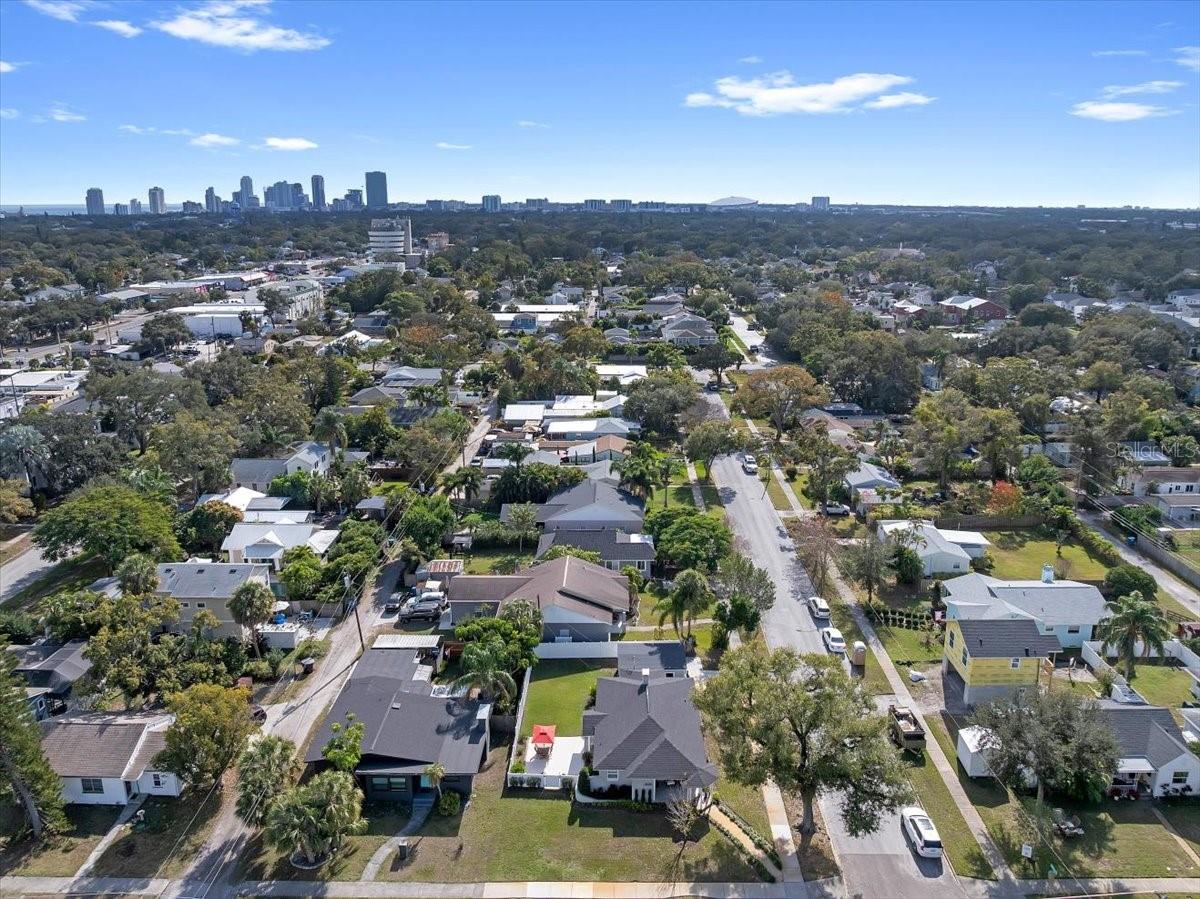 HYDE PARK - Residential