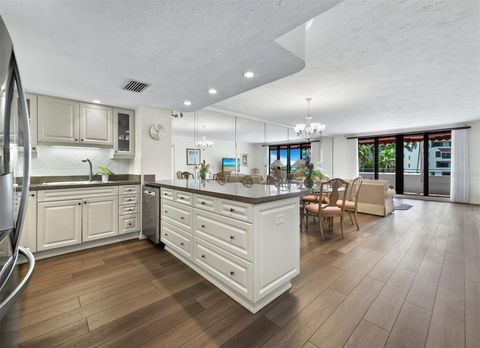 A home in LONGBOAT KEY