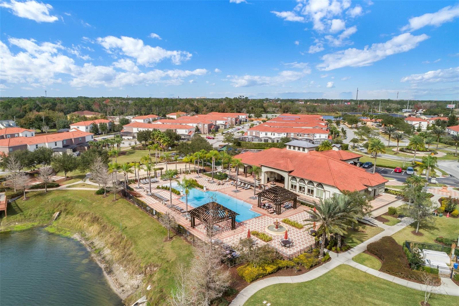 BELLAVIDA RESORT - Residential