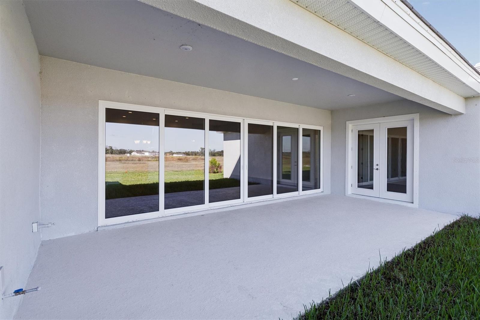 OAKFIELD TRAILS - Residential