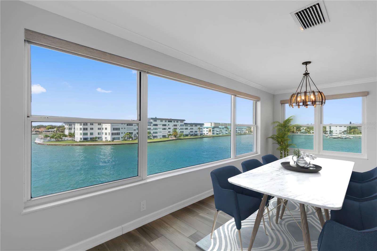 6075 SHORE BOULEVARD S 315