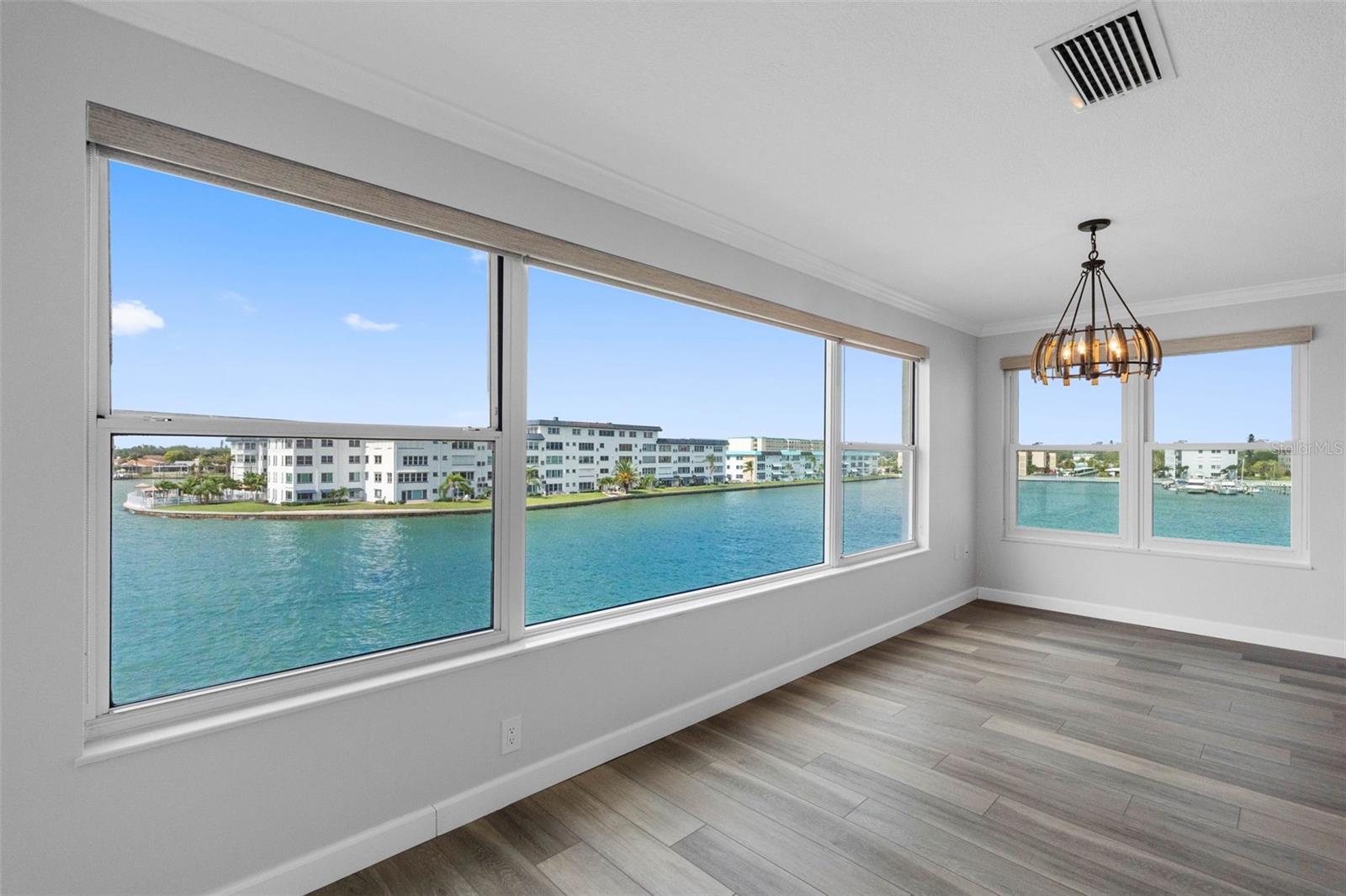 6075 SHORE BOULEVARD S 315