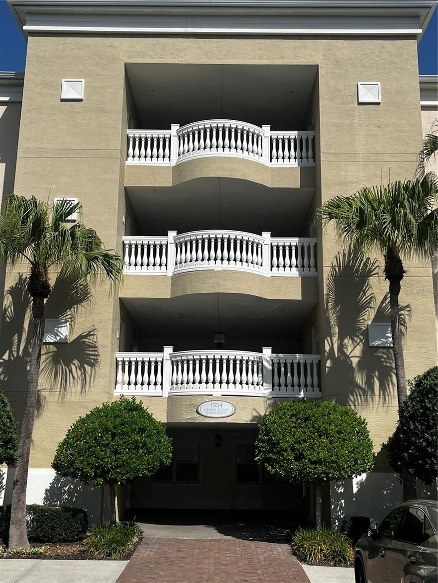 Price Reduced! This beautiful fully furnished 3bd/3ba condo in a gated community is located on the first floor, overlooking the golf course in REUNION. The home is equipped with stainless steel appliances, an open concept and is very spacious with 1590 sq ft. It has everything you need to make this home yours today! The community has a pool, tennis court and a golf course for your entertainment.  l*******All Watson Realty and Property Management residents are enrolled in the Resident Benefits Package (RBP) for $39.95/month which includes renters insurance, HVAC air filter delivery (for applicable properties), credit building to help boost your credit score with timely rent payments, $1M Identity Protection, move-in concierge service making utility connection and home service setup a breeze during your move-in, our best-in-class resident rewards program, and much more! More details upon application. Cats ok!