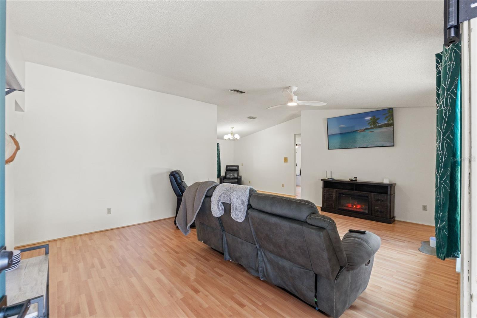 8010 CHICKASAW LANE
