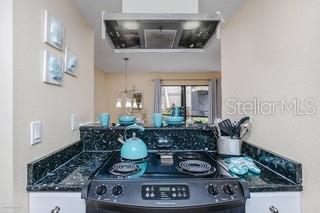 BAY OAKS - Residential