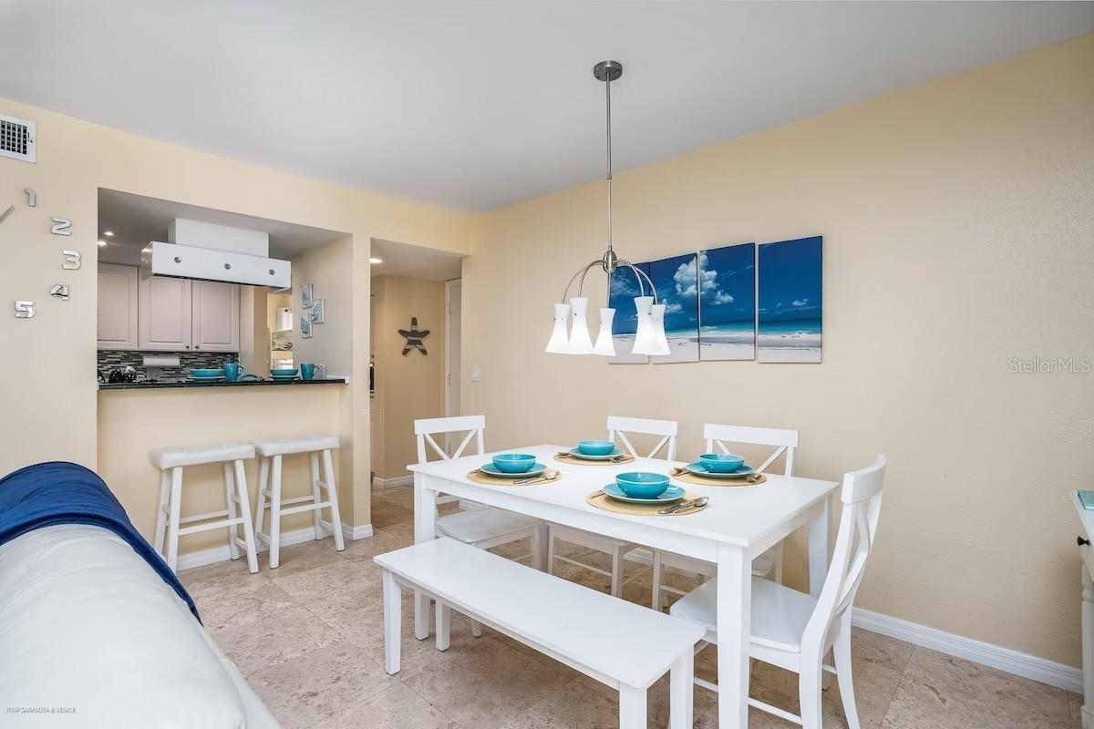 BAY OAKS - Residential