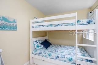 BAY OAKS - Residential