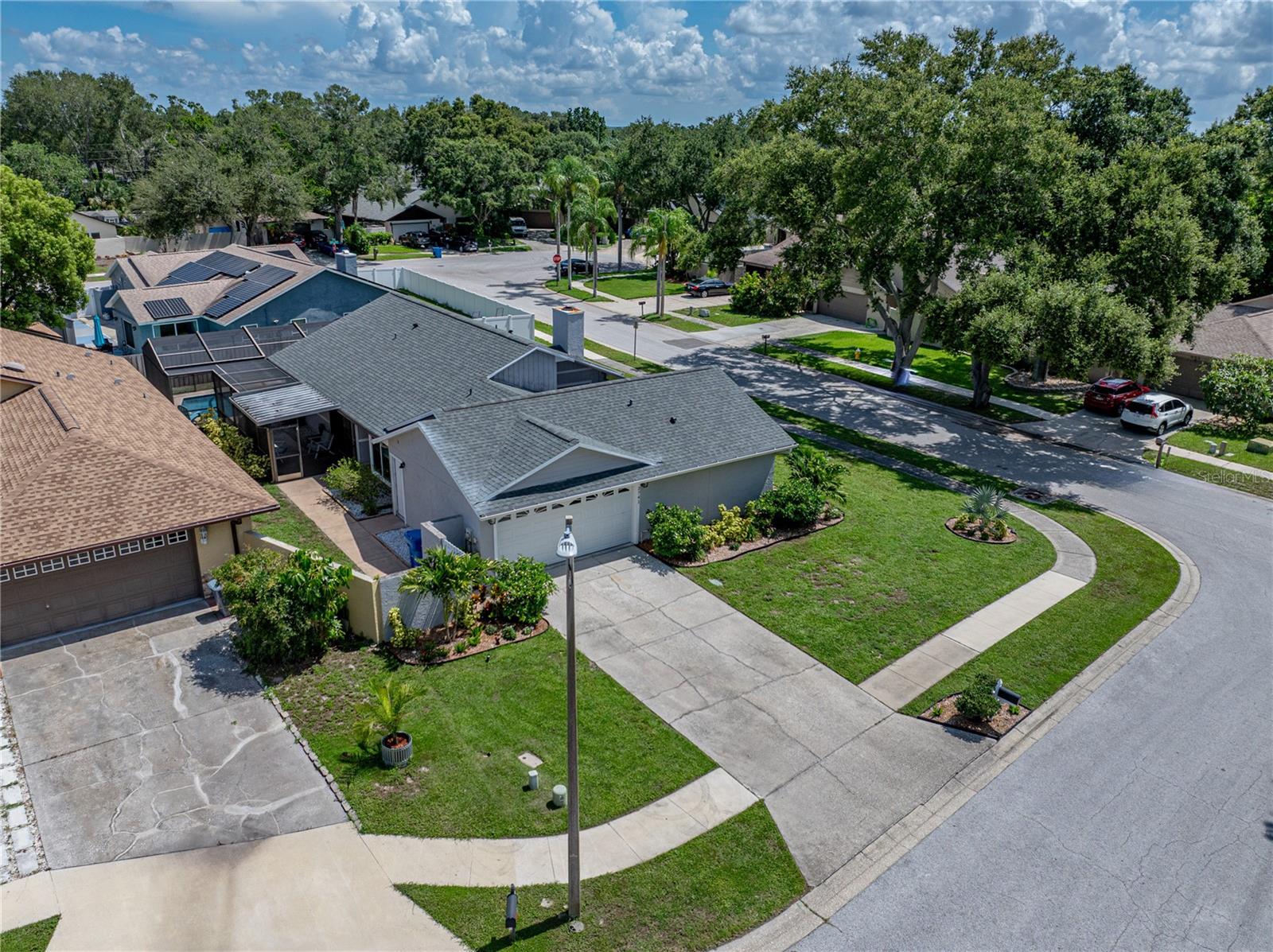 2741 NICOLE CIRCLE