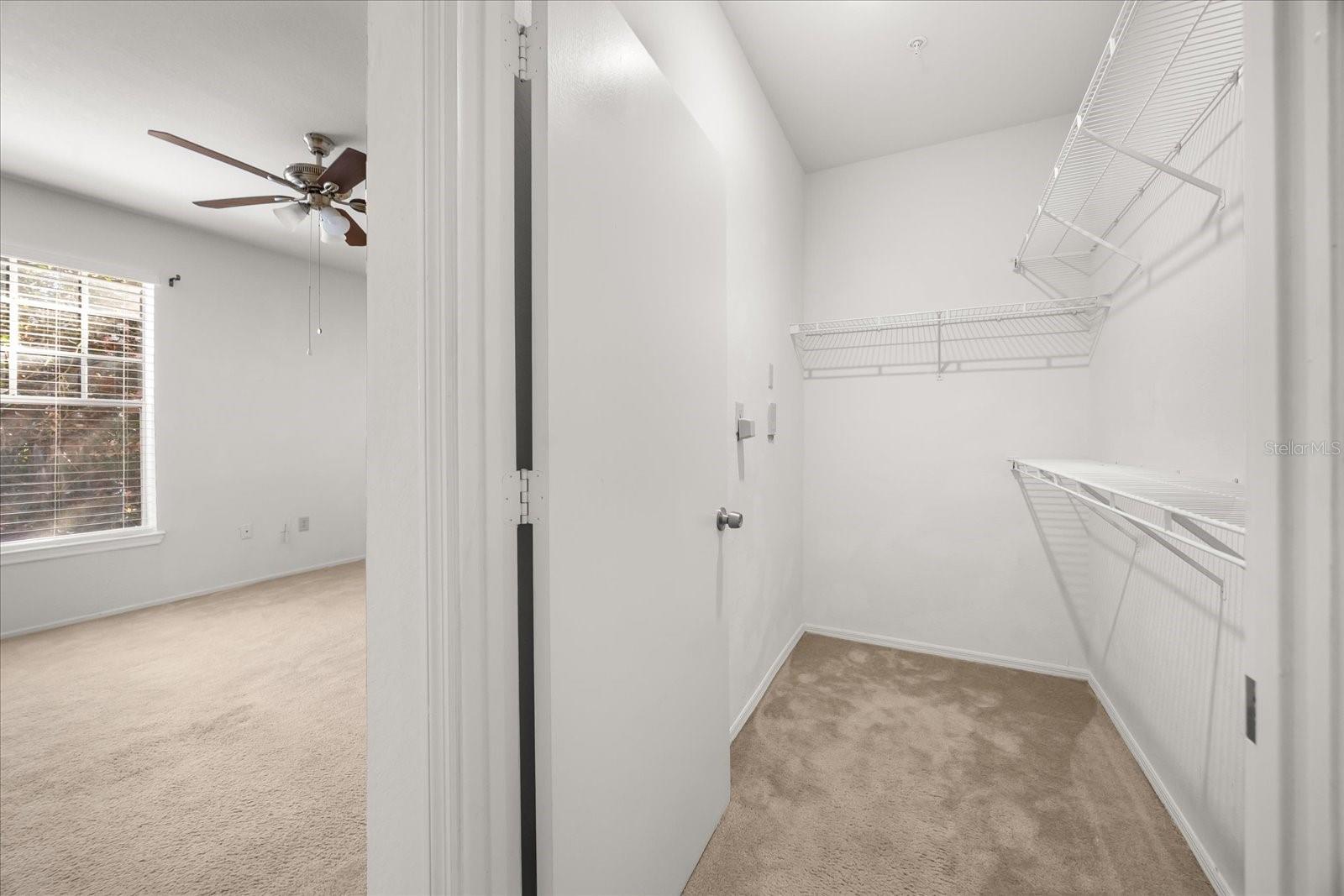 NOTTING HILL A CONDO - Residential