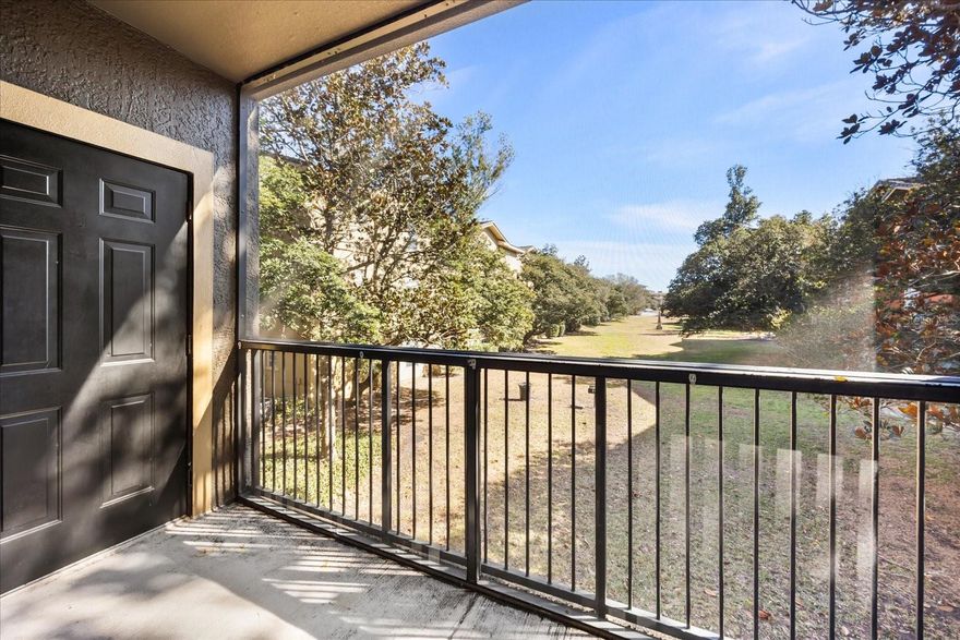 Enjoy peaceful courtyard views from your screened-in balcony in this beautifully updated 2-bedroom, 2-bath condominium located in the highly desirable Notting Hill Condominium community.
Conveniently situated just off I-4, this property offers easy access for commuters, professionals, and seasonal residents. Community amenities include an elegant clubhouse, two-story fitness center, two resort-style pools with cabanas and spa, billiard room, aerobic/yoga studio, tennis courts, outdoor grilling areas, and a playground.
Outdoor and fitness enthusiasts will appreciate direct access to the Seminole Wekiva Trail, featuring marked distances for walking and biking up to 10 miles. Located in the heart of Lake Mary, the community is zoned for top-rated schools and is close to shopping, dining, and major roadways. Easy access to downtown Orlando, theme parks, beaches.