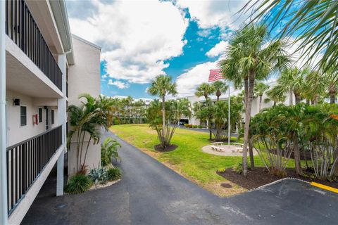 Condominium in ENGLEWOOD FL 2700 BEACH ROAD 3.jpg