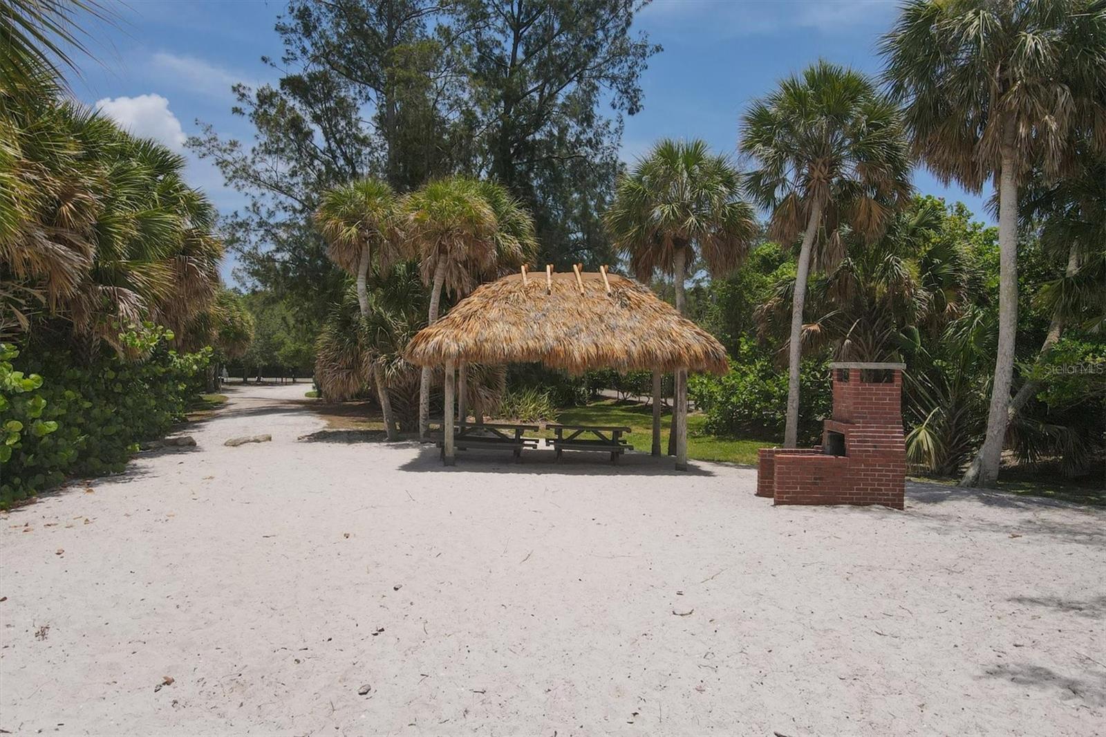 SIESTA ES BOYDS REP - Residential