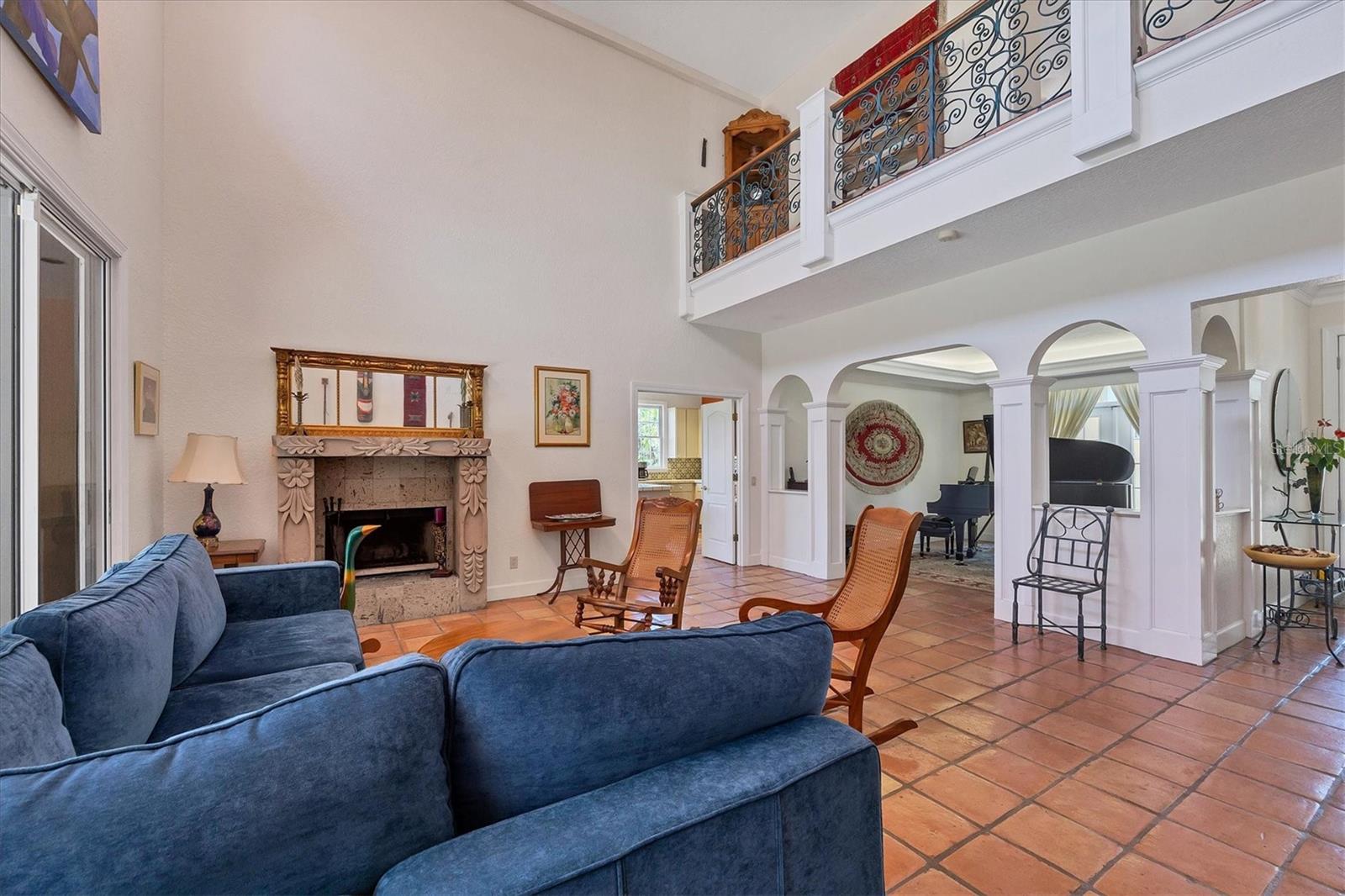 SIESTA ES BOYDS REP - Residential