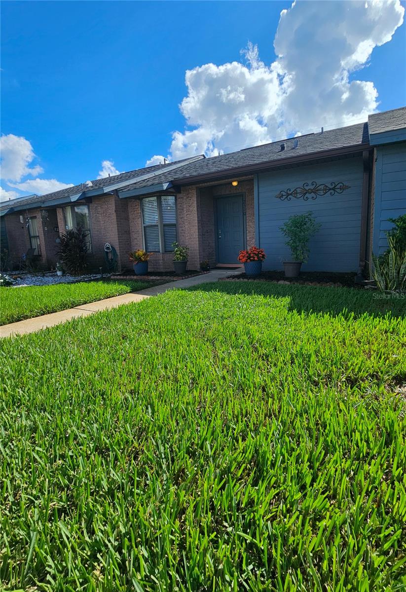 2510 KING OAK CIRCLE
