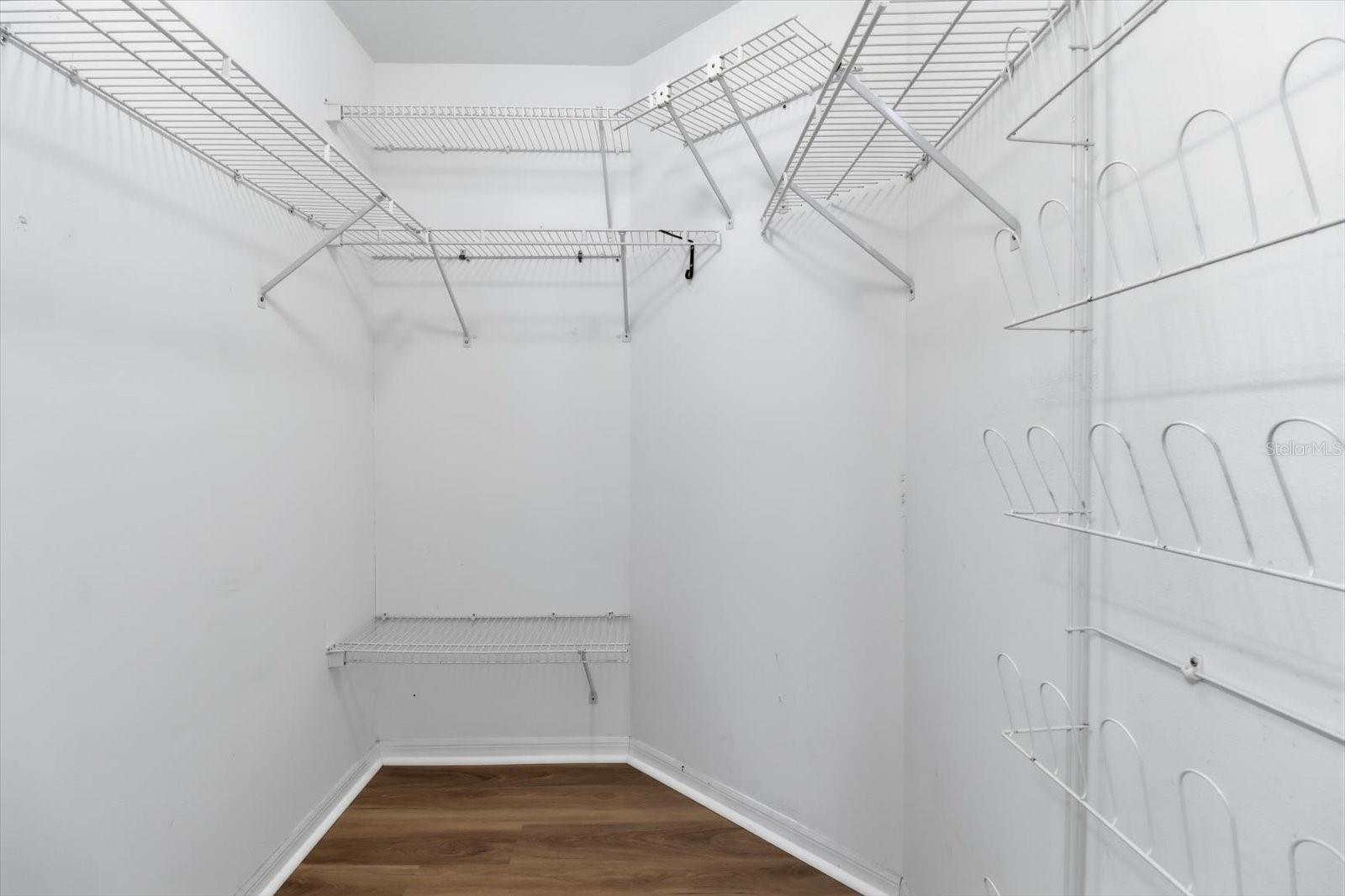 CANTERBURY LAKE ESTATES - Residential