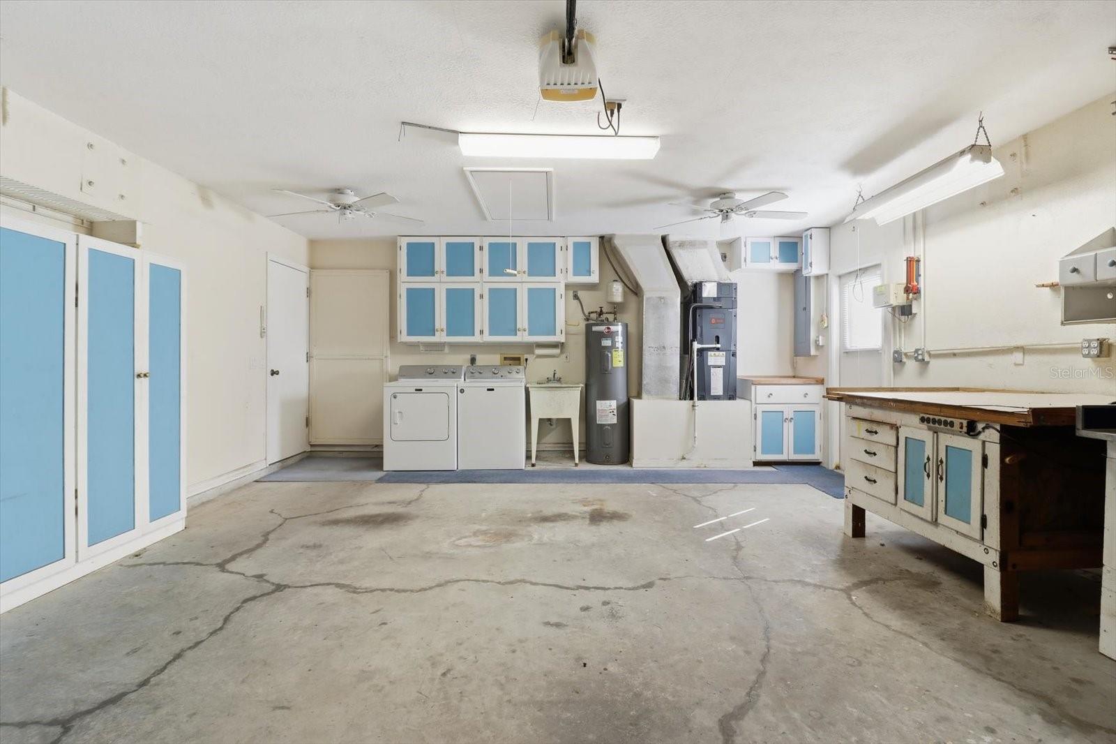 CANTERBURY LAKE ESTATES - Residential