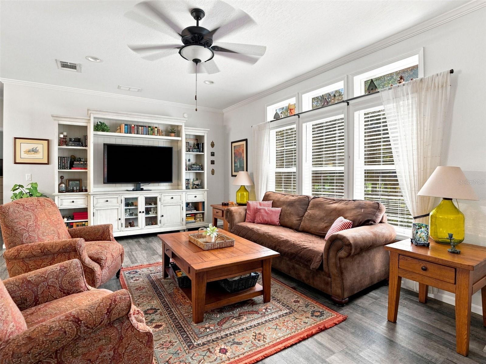 333 SUNCOAST BOULEVARD