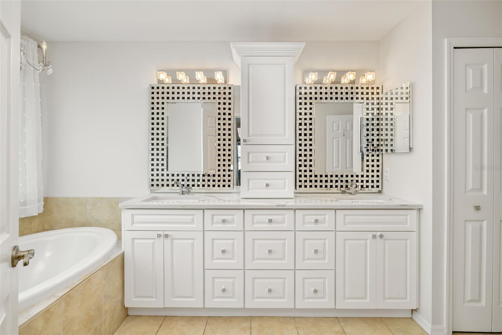 LAKEWOOD RANCH COUNTRY CLUB VILLAGE D 3B&4 - Residential