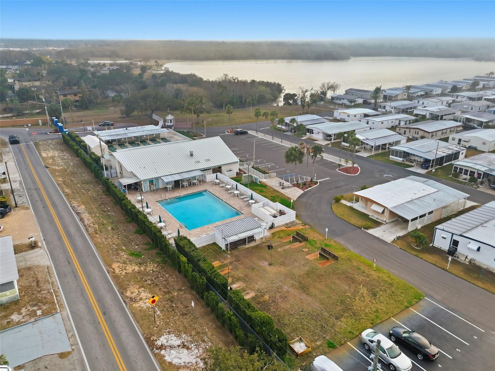 LAKE CONLEY MHP - Residential