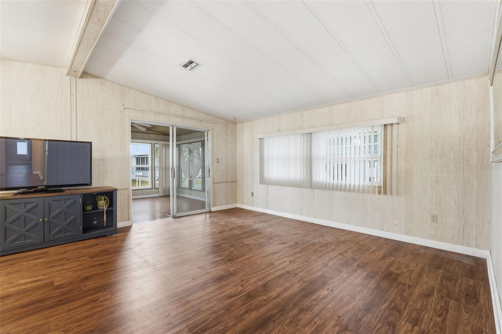 LAKE CONLEY MHP - Residential