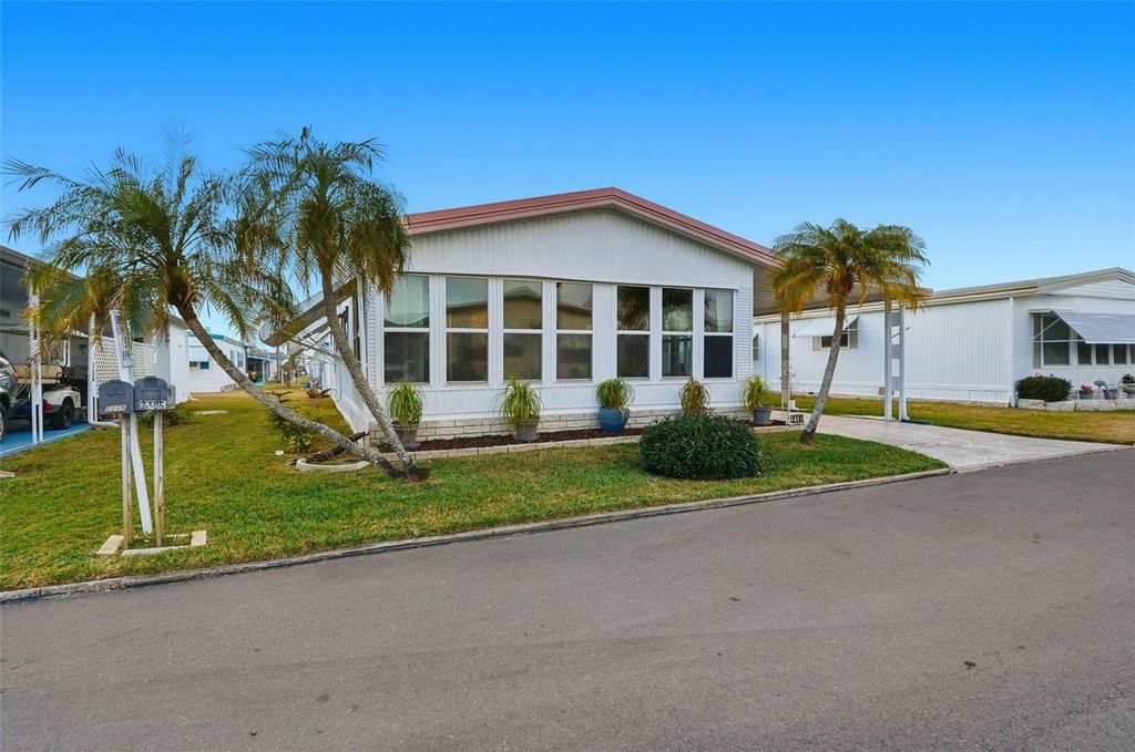 Photo of 2101 Maui Drive, Holiday, FL 34691 (MLS # W7883405)