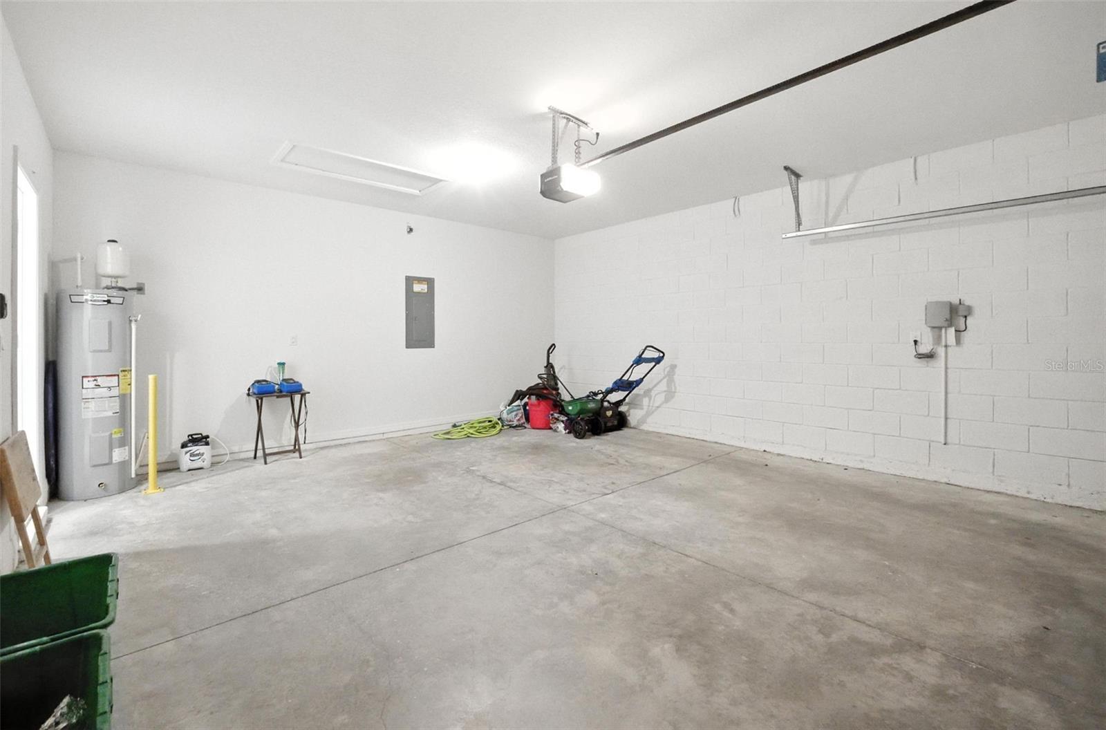 PELHAM PARK PH 1 & 2 - Residential Lease