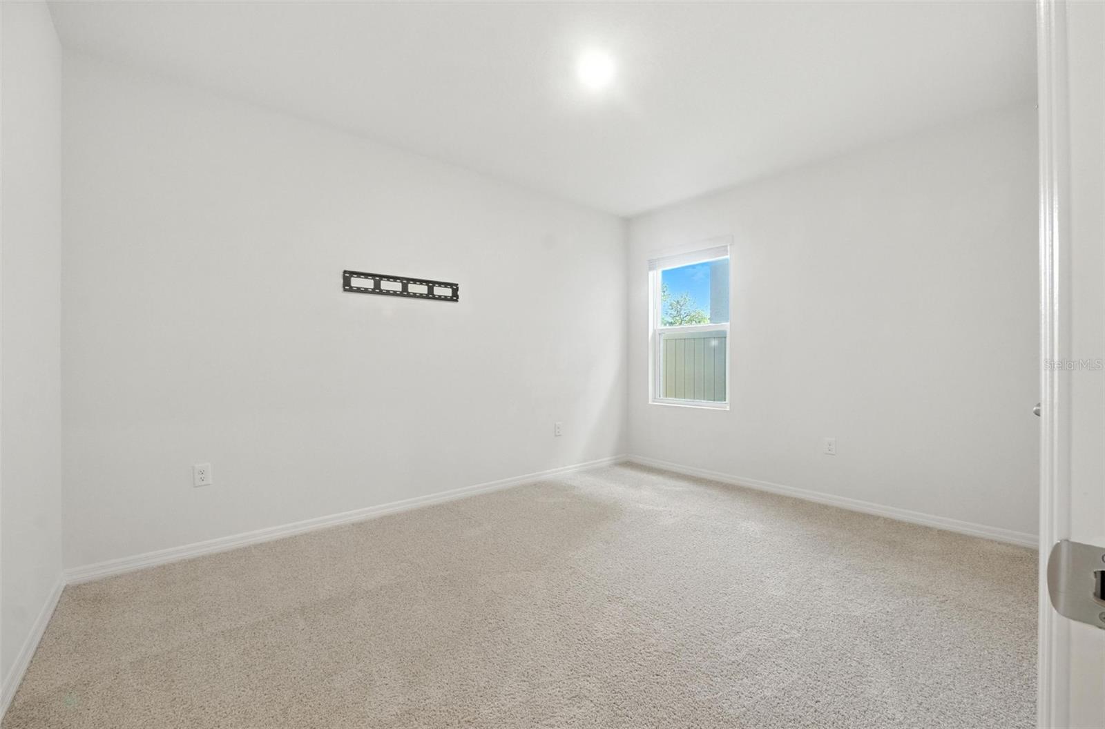 PELHAM PARK PH 1 & 2 - Residential Lease