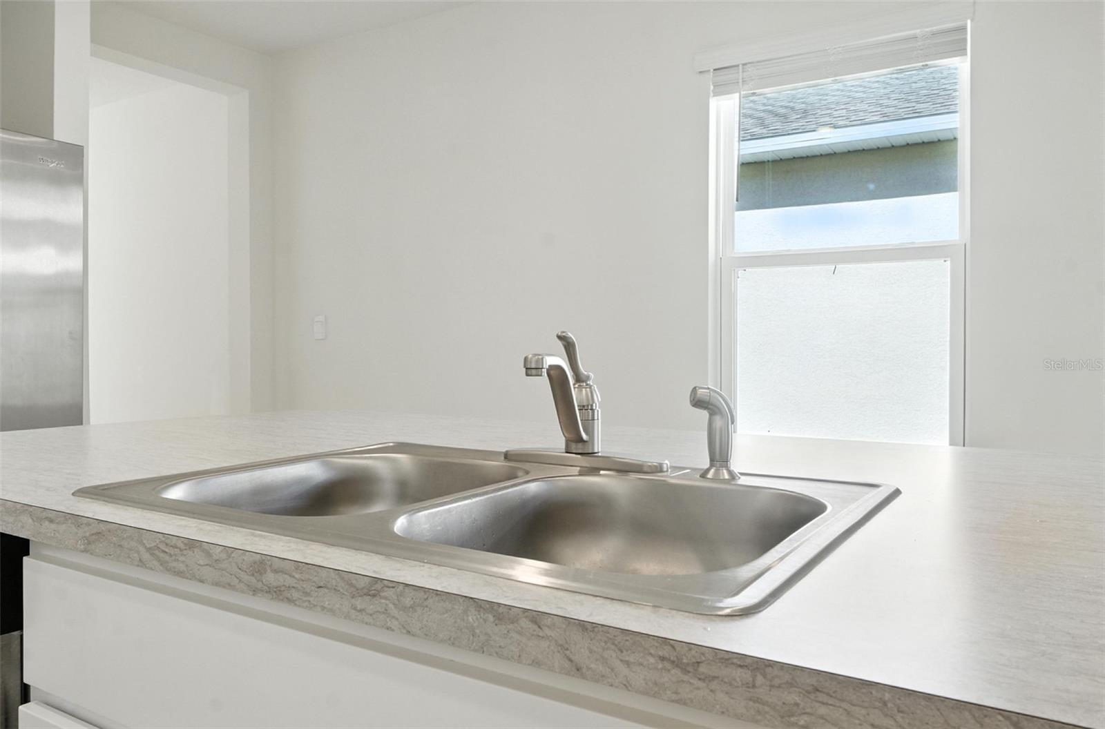 PELHAM PARK PH 1 & 2 - Residential Lease