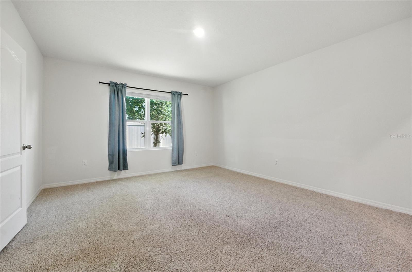 PELHAM PARK PH 1 & 2 - Residential Lease