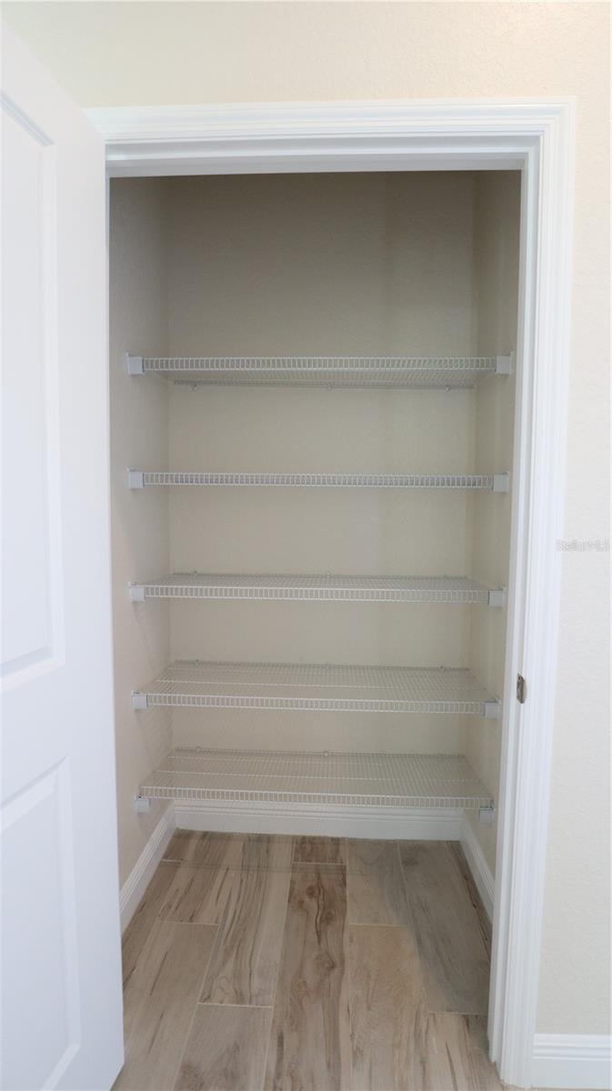 ROYAL HIGHLANDS - Residential