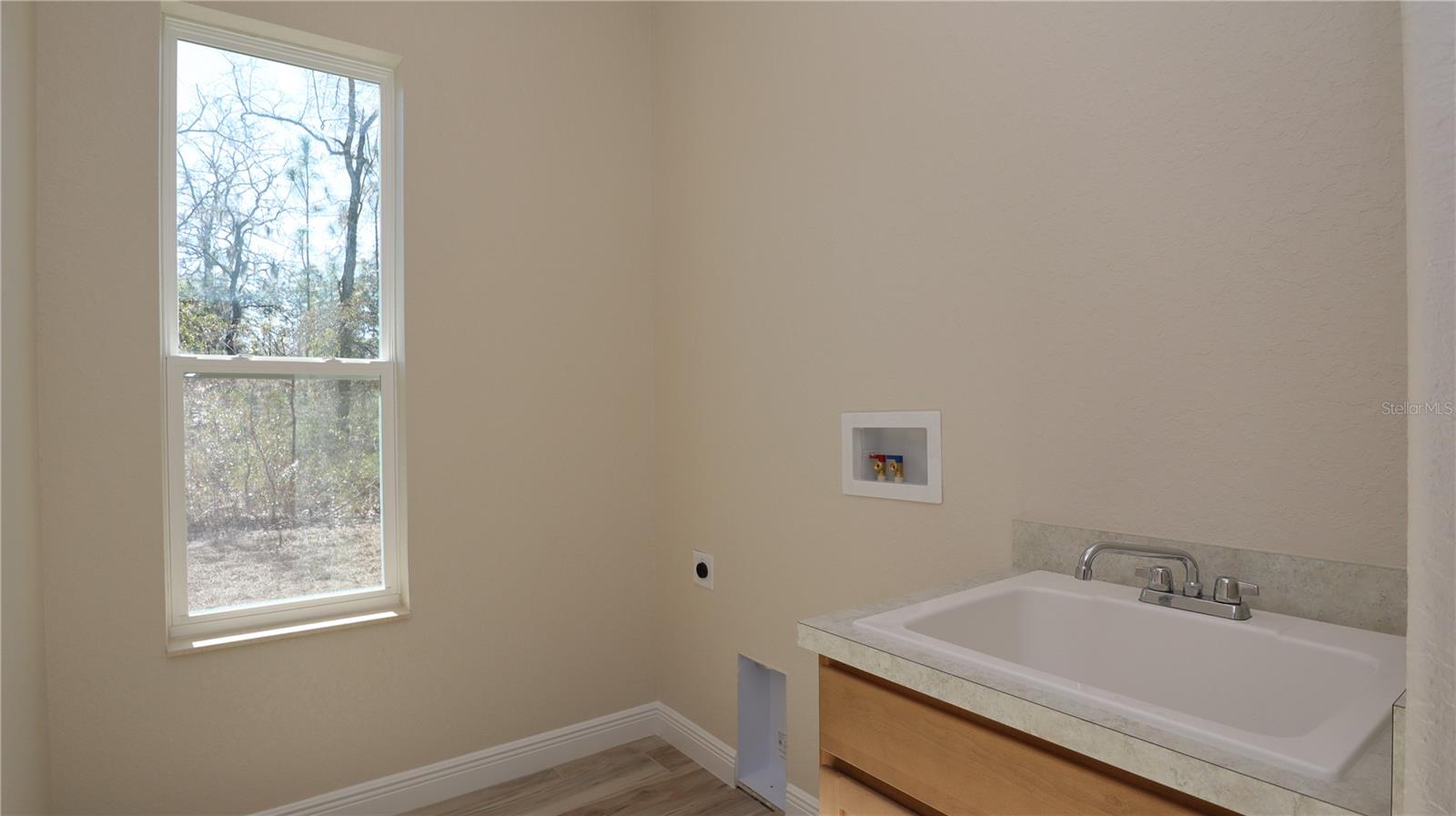 ROYAL HIGHLANDS - Residential