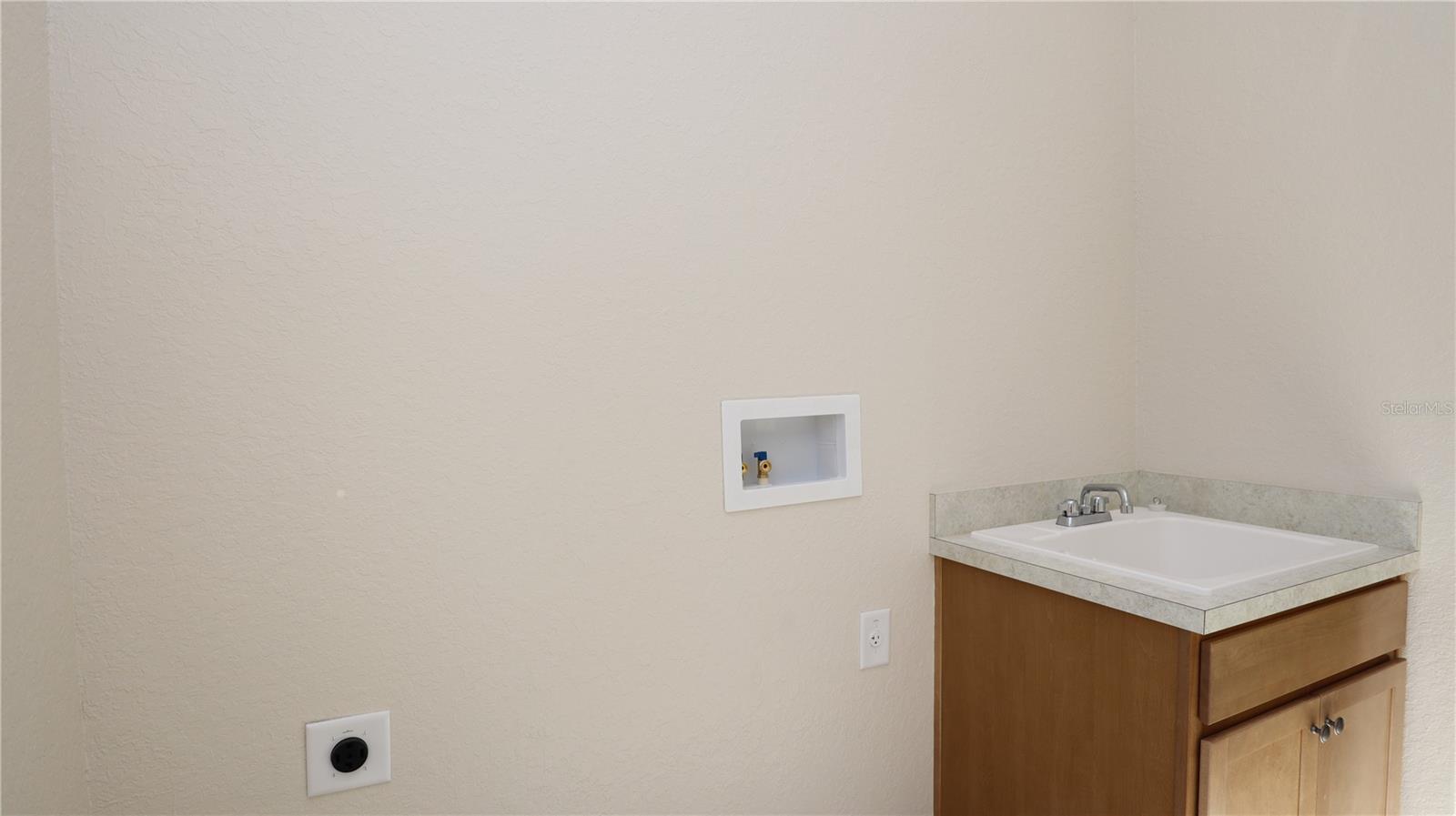 ROYAL HIGHLANDS - Residential