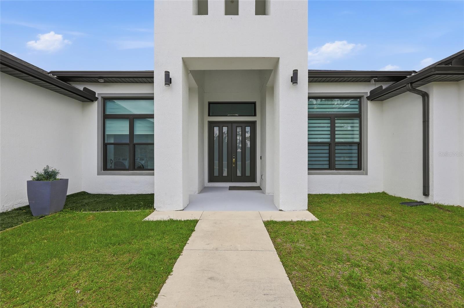 5700 BANCROFT BOULEVARD