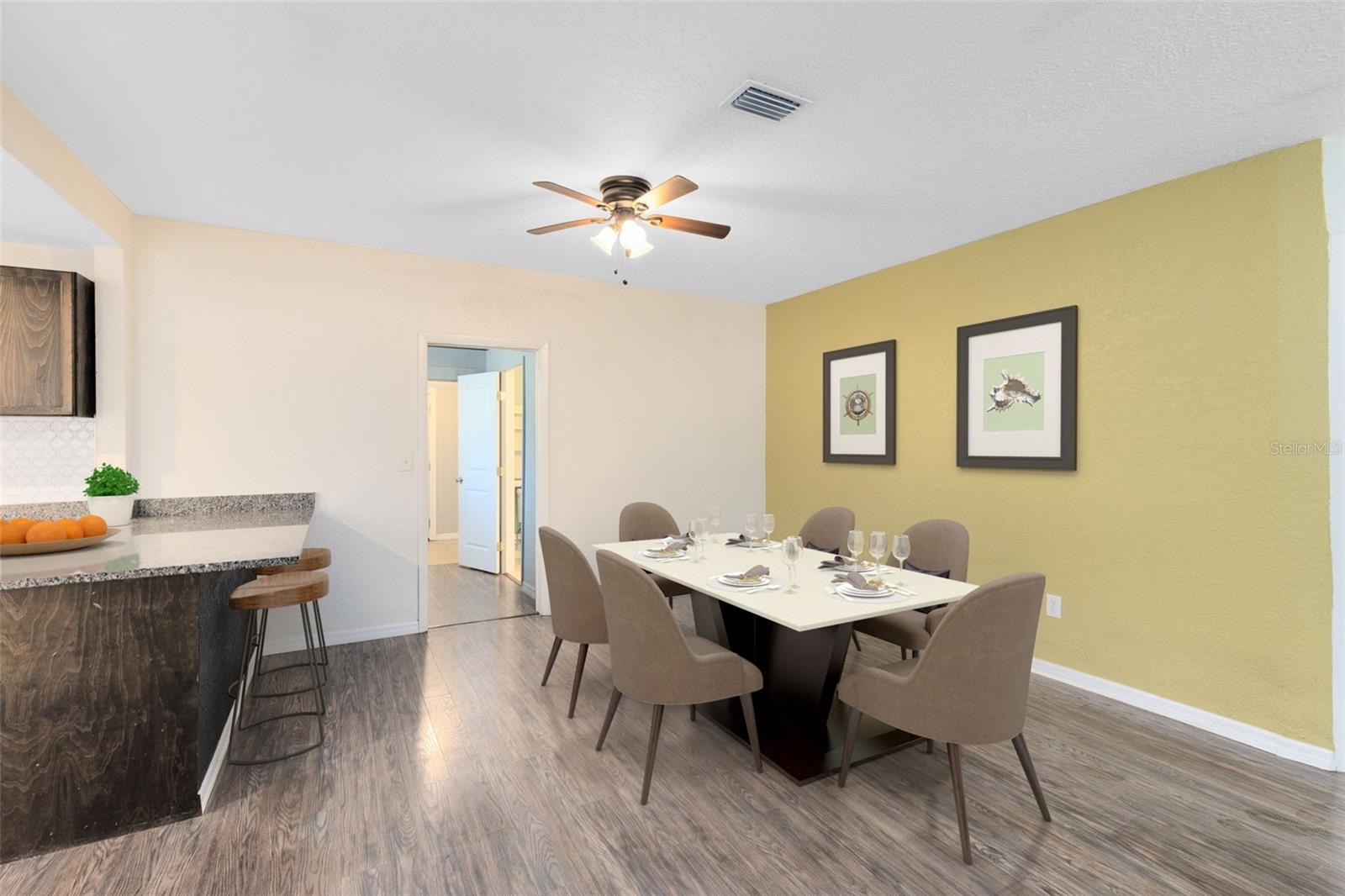 PALM TERRACE - Residential