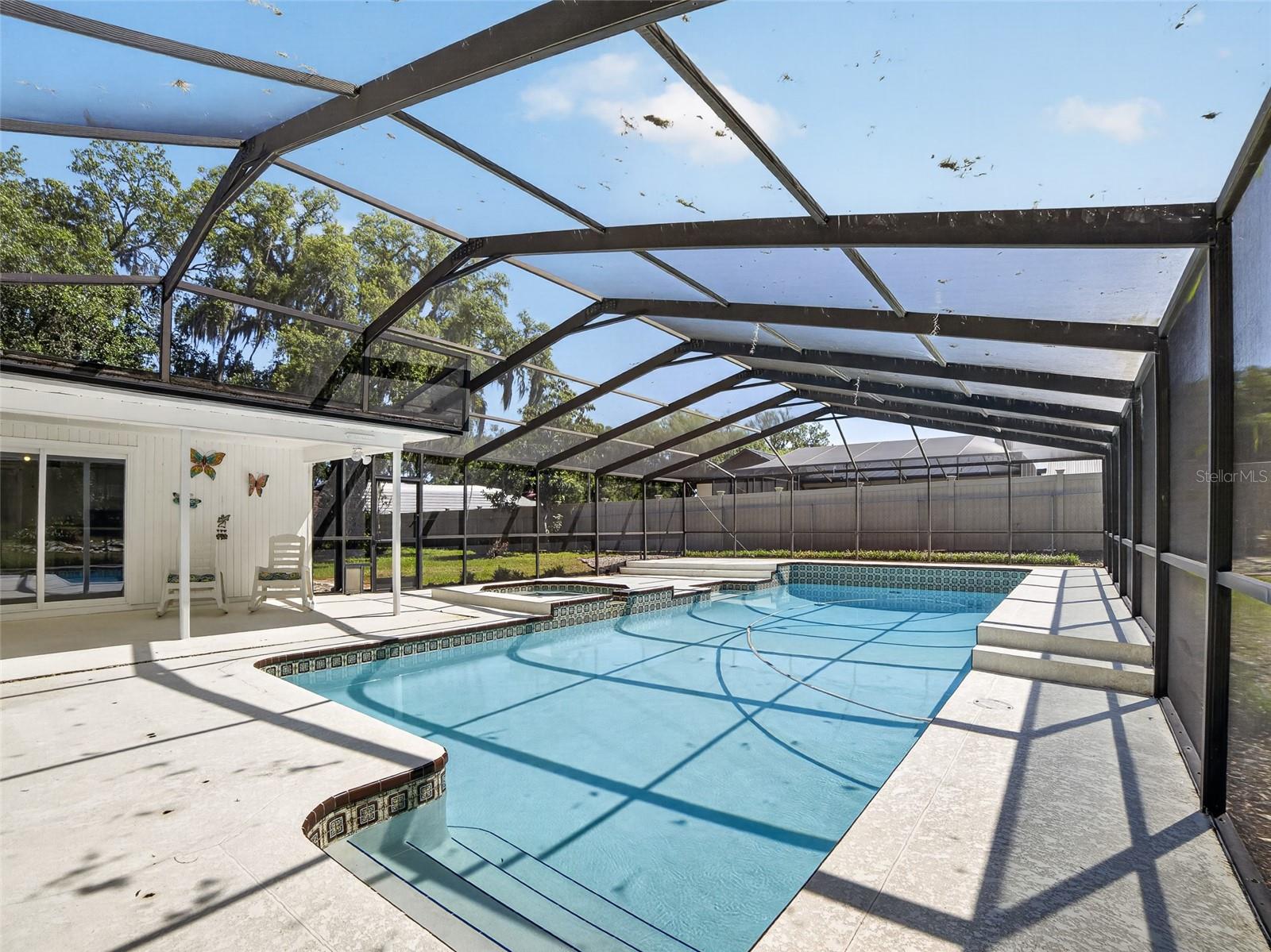 LIMONA - Residential