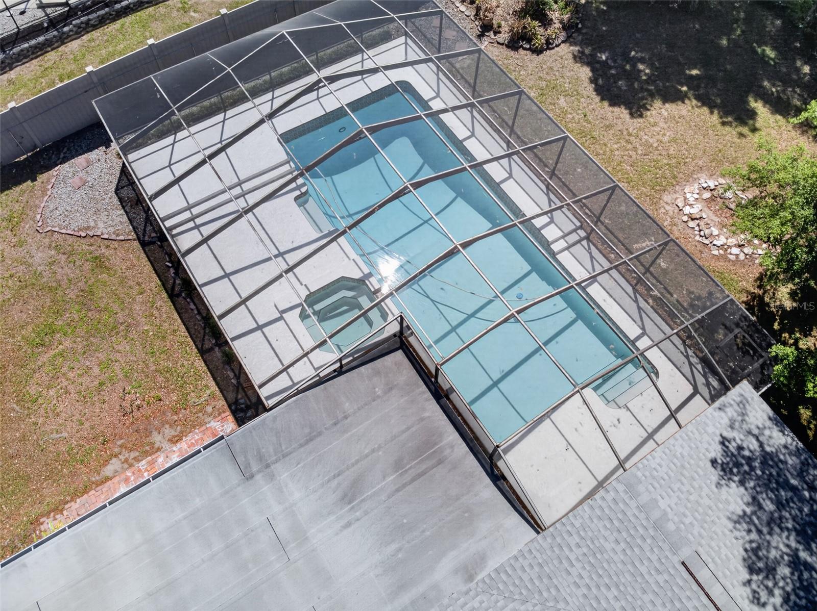 LIMONA - Residential