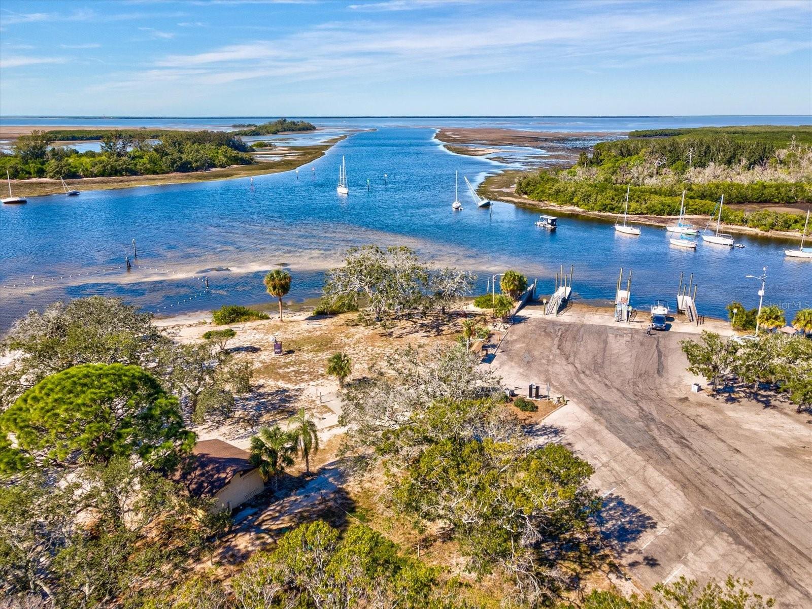 GULFWINDS - Residential