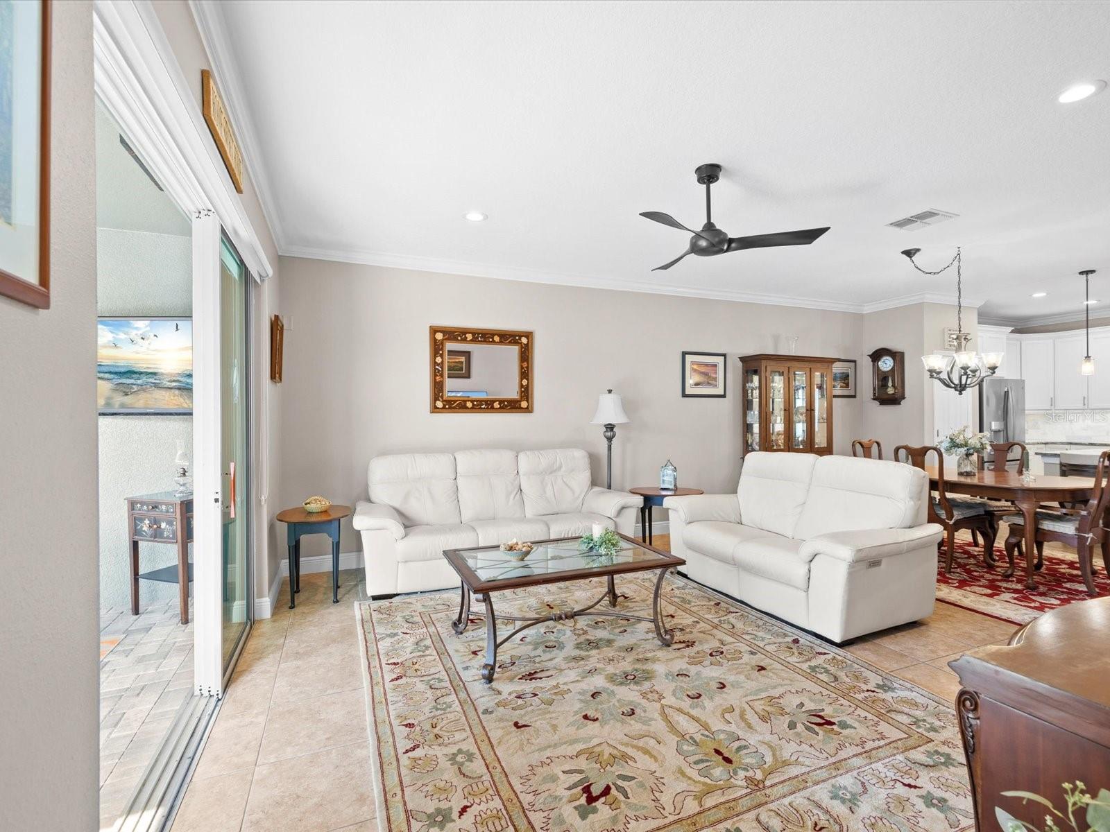 GULFWINDS - Residential